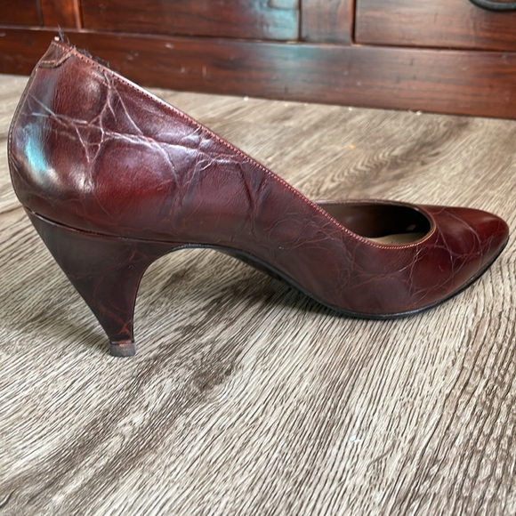 Vintage leather jazz brand heels - Picture 4 of 7
